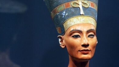 Egyptologist Zahi Hawass said he will announce the discovery of the mummy of Queen Nefertiti next month, one of the main mysteries of Egyptology 3 Egyptologist Zahi Hawass said he will announce the discovery of the mummy of Queen Nefertiti next month one of the main mysteries of Egyptology