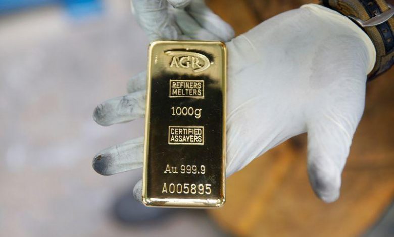 Gold rises amid fears of growth due to coronavirus