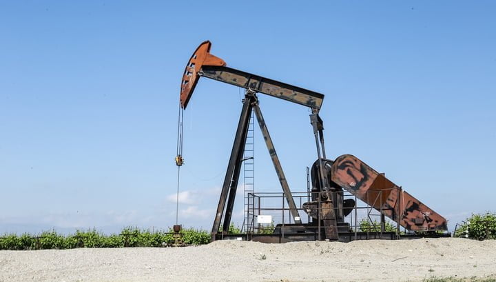 When will the wave of bankruptcies among US oil companies begin