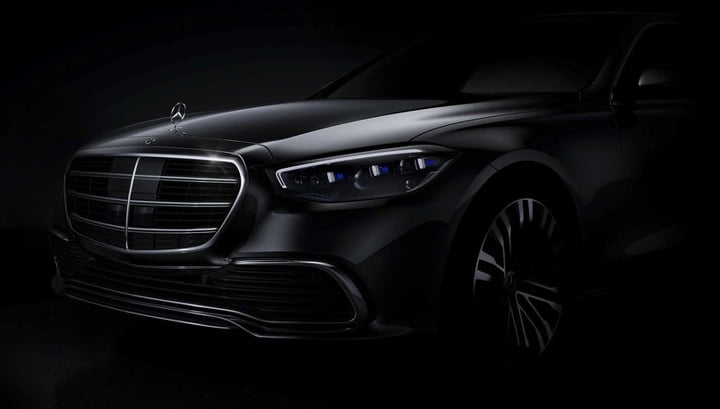 Mercedes Benz revealed the face of the new S Class