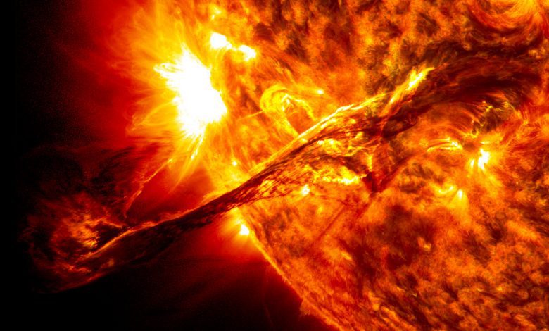 Powerful flash on the Sun could swap the star’s magnetic poles