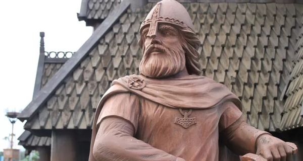 Viking left hander confirms the theory of the mirror afterlife