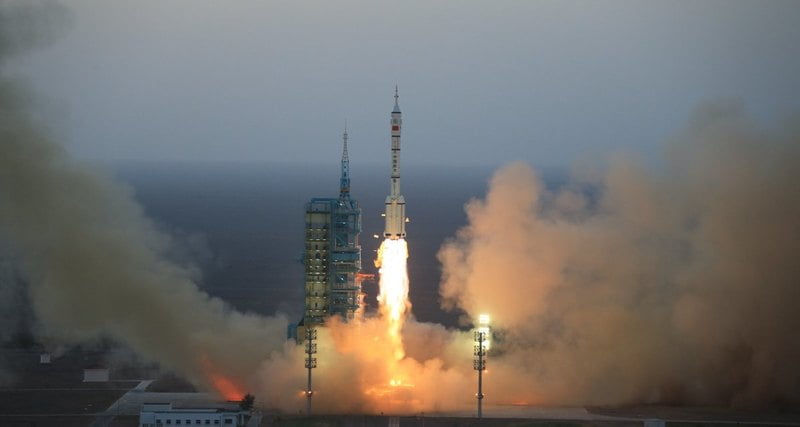 China tests its first reusable spacecraft