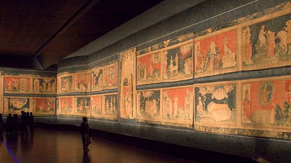 Fragments of the Apocalypse carpet were found in the funds of the Paris gallery