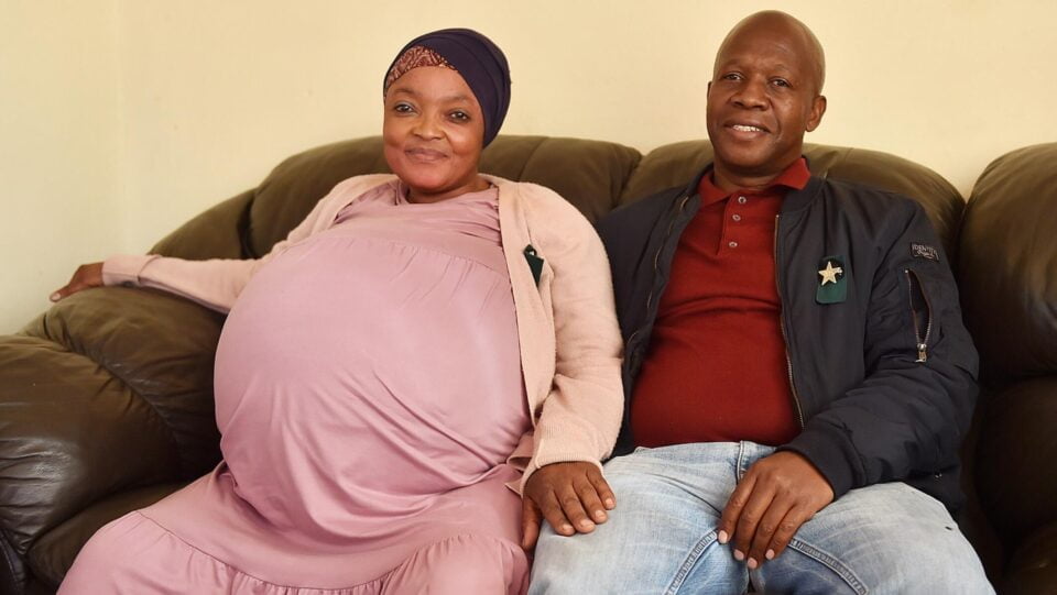 South African woman sets world record by giving birth to ten children at a time