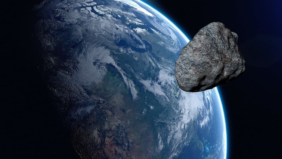 An asteroid the size of an Egyptian pyramid flew near Earth