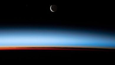 Astronaut from ISS captures stunning moonrise