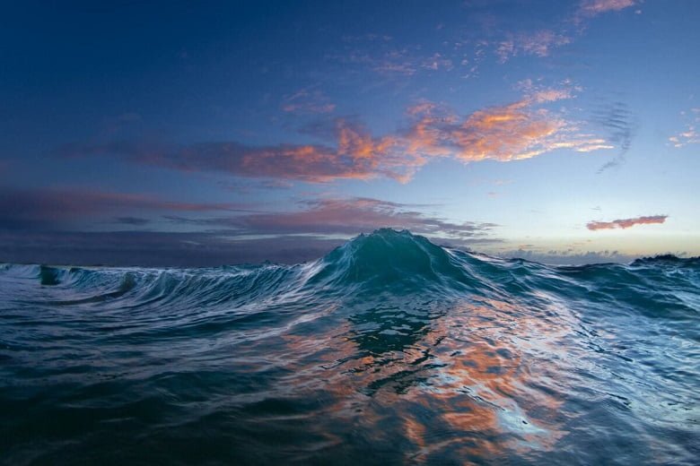 Climatologists announced a record increase in the temperature of the oceans