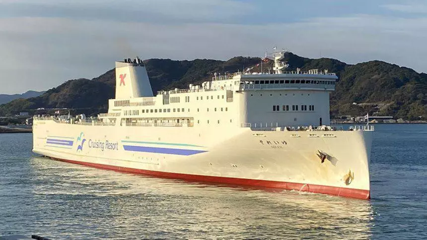 In Japan a smart ferry passed 240 km offline