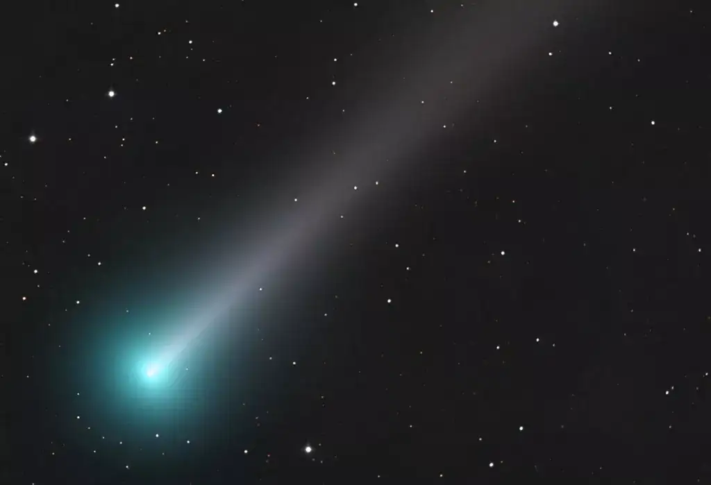 Leonards comet today exactly one year after its discovery comes as close as possible to the Sun