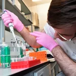 Scientists begin testing drug addiction vaccine