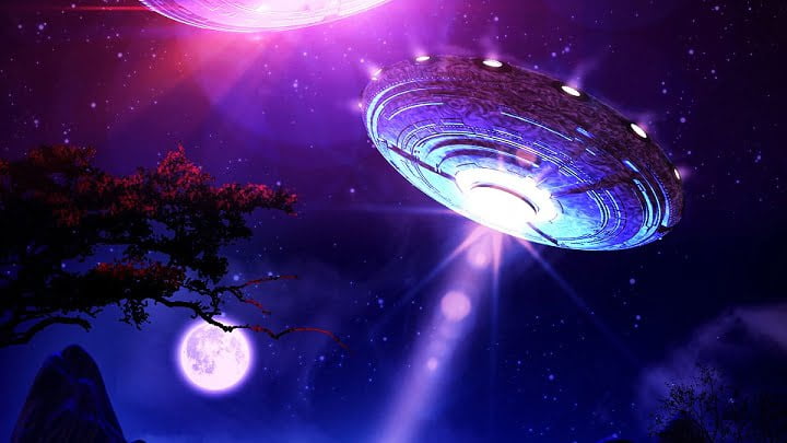 A famous astrophysicist said that soon we will see a UFO