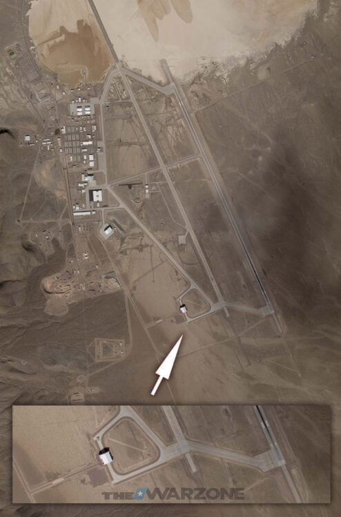 A sixth generation fighter may have been found on the territory of Area 51 3