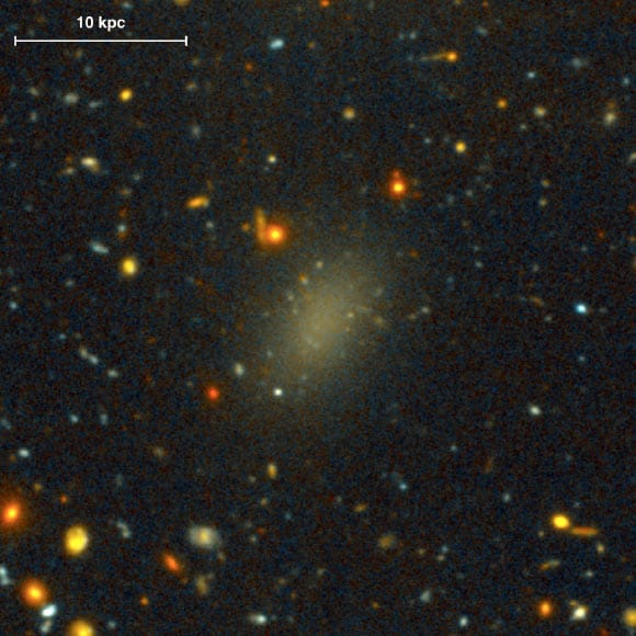 Astrophysicists figured out who is stealing dark matter from small galaxies 2