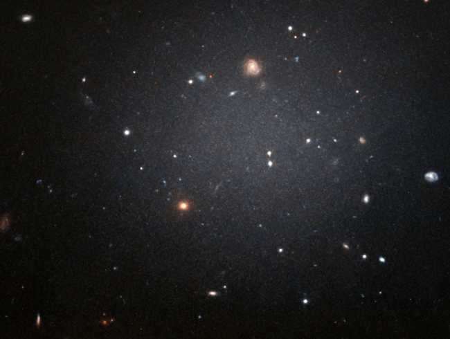 Astrophysicists figured out who is stealing dark matter from small galaxies