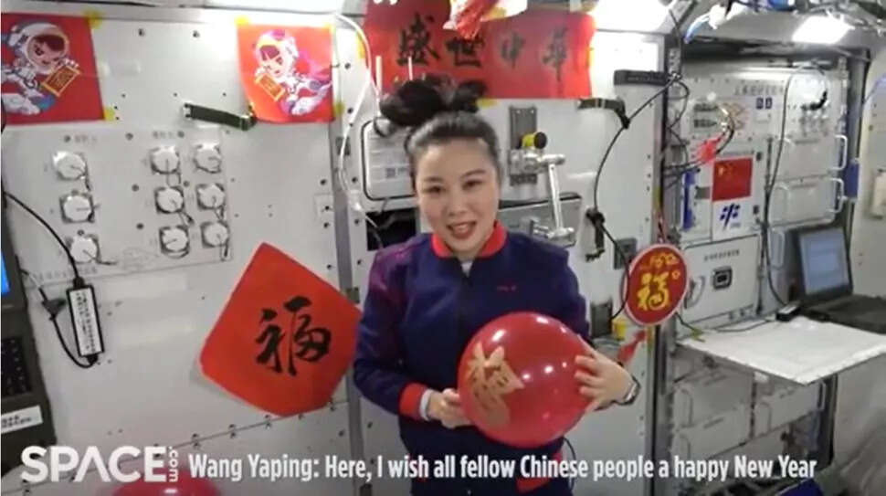 Chinese astronauts celebrate Lunar New Year