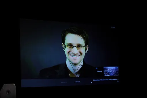 Snowden on coronavirus the opinion of the infamous whistleblower 2