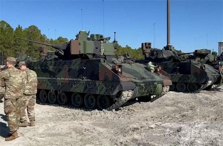 US Army received the latest version of the Bradley BMP 1 1