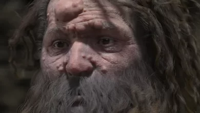 What did a person who lived 28000 years ago really look like