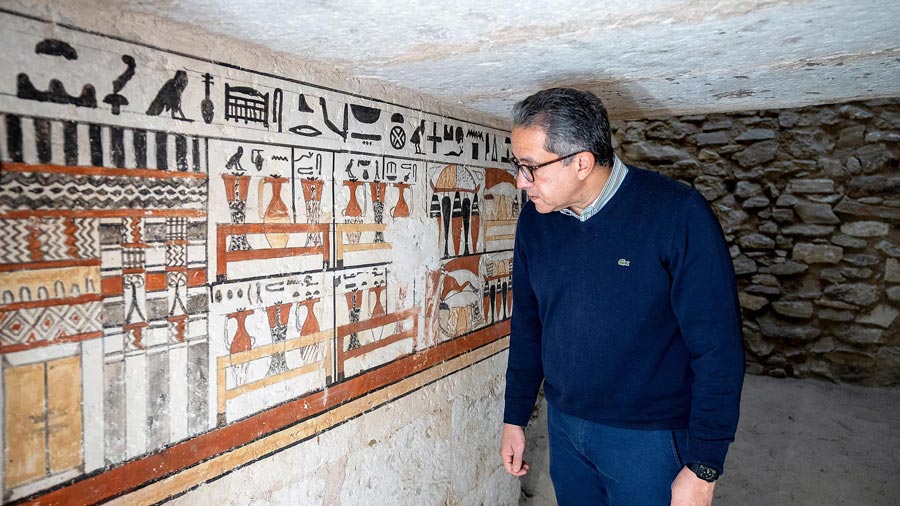 Excavations unearth five stunning 4 000 year old tombs in Egypt 1