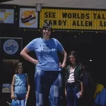 Tallest woman in the world what was her life 1
