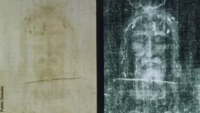 Film director offers British Museum 1 million if they can reproduce Shroud of Turin
