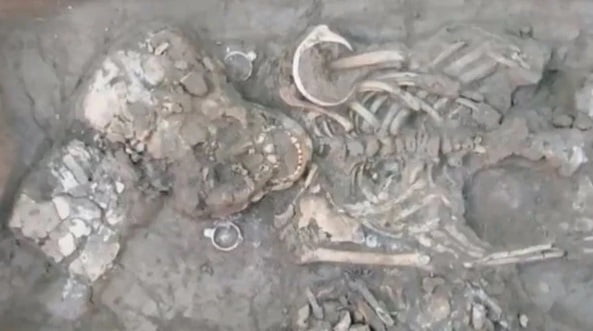 Mystery of 13 Alien Skulls Found in Mexico 7