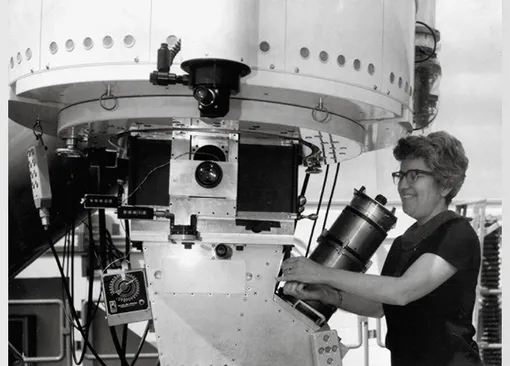 Vera Rubin the story of the first woman who discovered dark matter 3