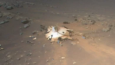Ingenuity travels to see the debris left behind by Perseverances landing on Mars 1