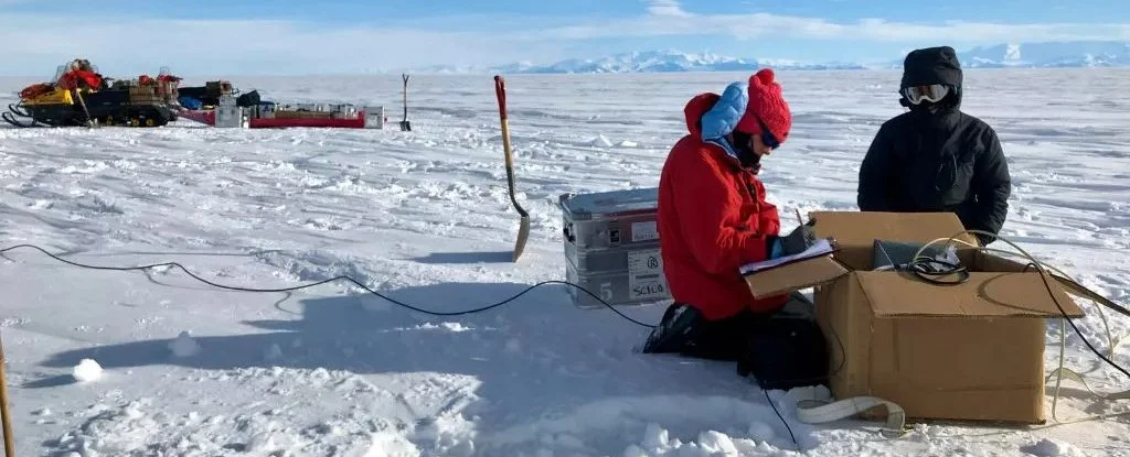 Scientists have discovered a huge aquifer of ancient sea water under Antarctica