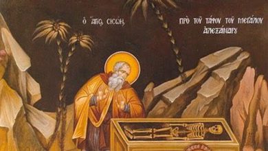 Why is Saint Sisoy a Christian hermit monk depicted crying over the tomb of Alexander the Great 1