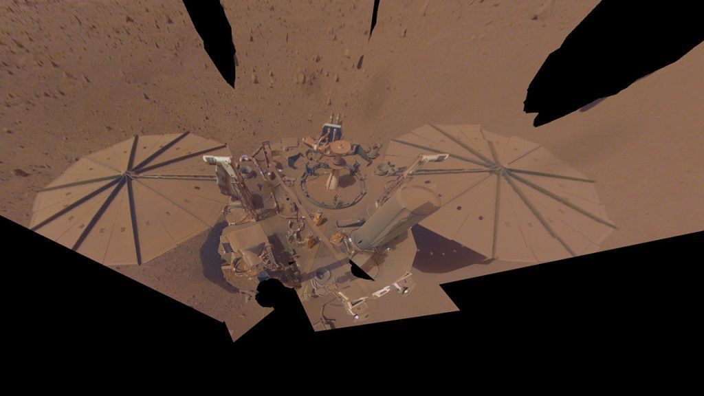 InSight probe sent a farewell selfie from Mars