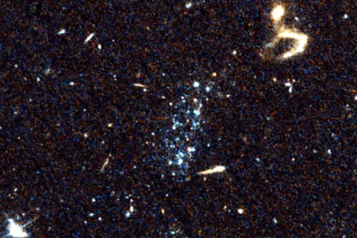 Strange blue bubbles in the night sky turned out to be clusters of young stars