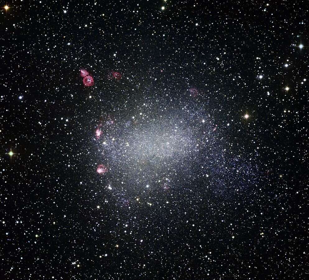 Study sheds more light on galaxy NGC 6822
