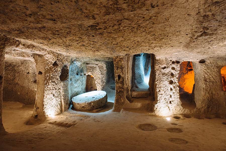 Underground city of Derinkuyu is home to 20 000 people but who built it 1