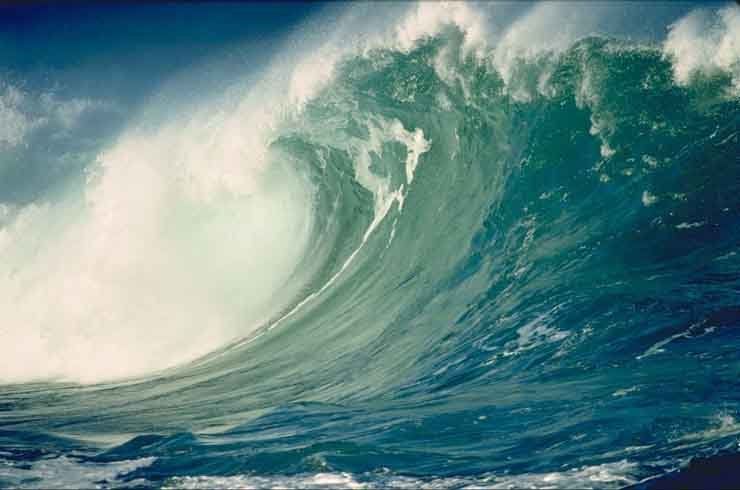 A method is proposed for predicting tsunamis from disturbances in the ionosphere