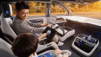 Baidu unveils Apollo RT6 robot taxi with detachable steering wheel 1