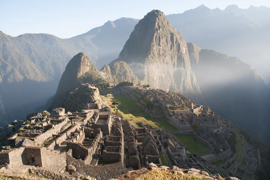 During the construction of Machu Picchu was subjected to strong earthquakes 1