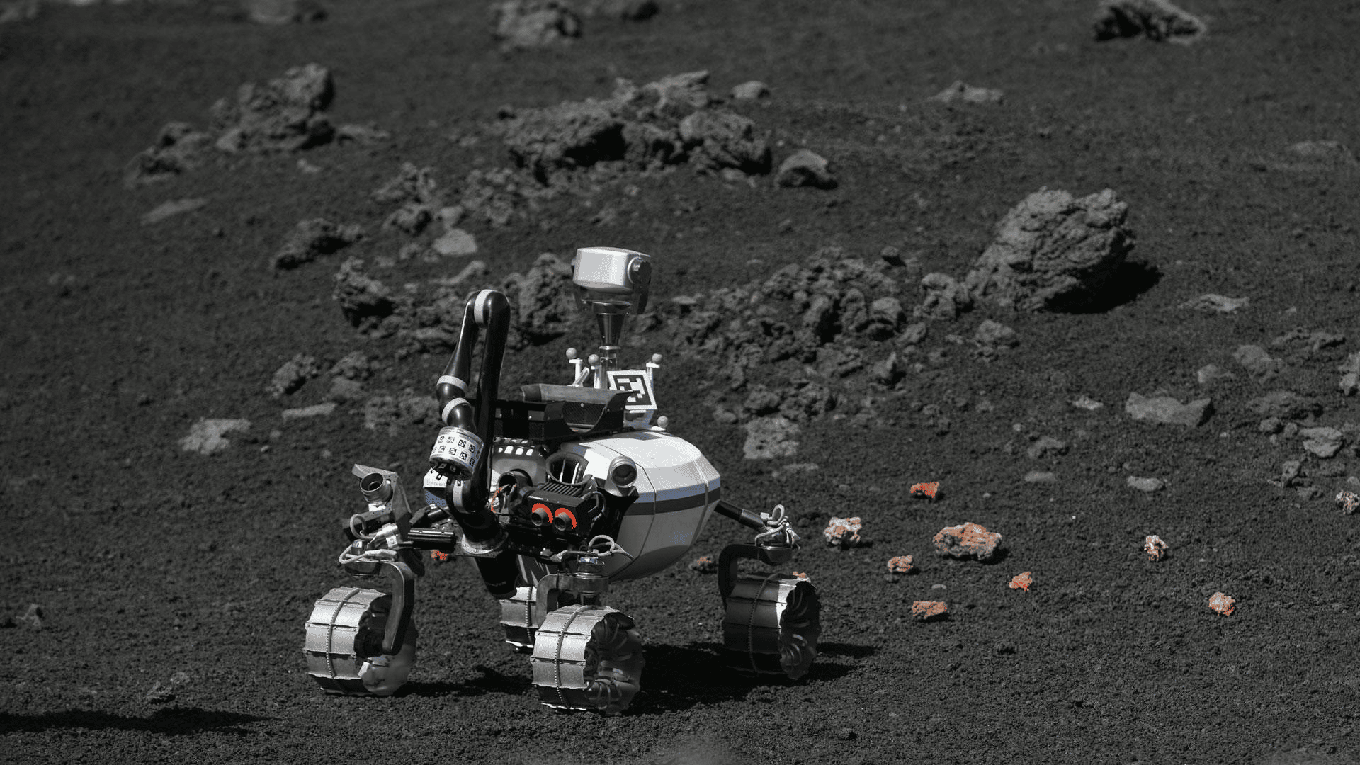 Germans showed robots that will explore the moon 2