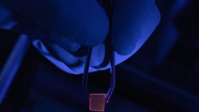 New ceramic material glows when deformed