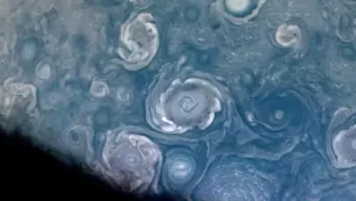 Breathtaking new photos show Jupiters hypnotic storms and how is it real 1