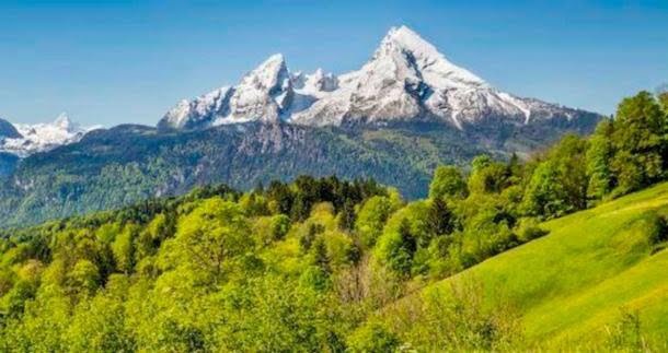 From Araucania in Chile to Berchtesgaden in Germany A remote connection between the Andes and the Alps 4