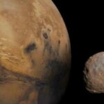 Scientists have refuted the version that the Martian satellites Deimos and Phobos are fragments of one body 1