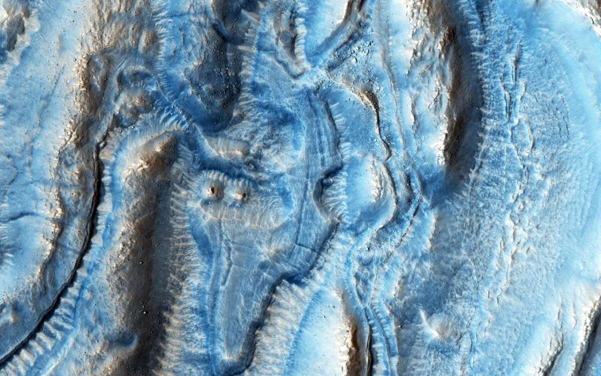 Glaciers moved across the surface of ancient Mars albeit slowly