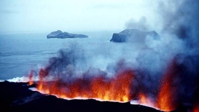 How Iceland stopped lava flow with water 1