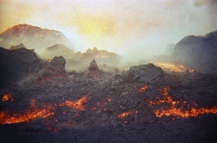How Iceland stopped lava flow with water 3