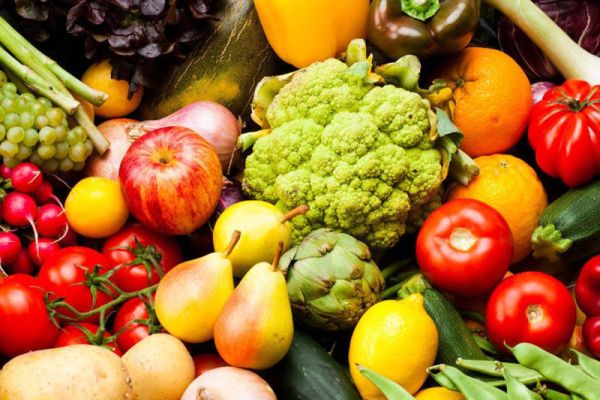 Japanese scientists said that consumption of vegetables and fruits reduces the risk of death by almost 10