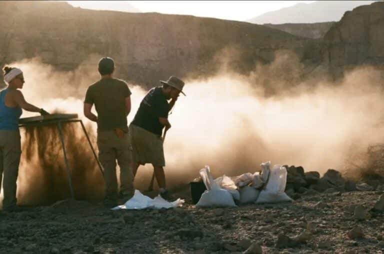 Mines of King Solomon turned the Timna valley into a desert 1 Mines of King Solomon turned the Timna valley into a desert 1