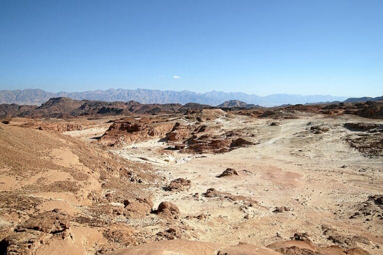 Mines of King Solomon turned the Timna valley into a desert 4 Mines of King Solomon turned the Timna valley into a desert 4