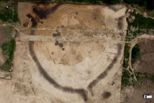 Mysterious 7 000 year old circular structure discovered in Czech Republic